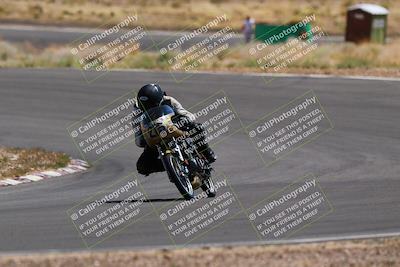 media/Apr-19-2025-AHRMA (Sat) [[3d98ca3309]]/Race/Group 5/Turn 4/